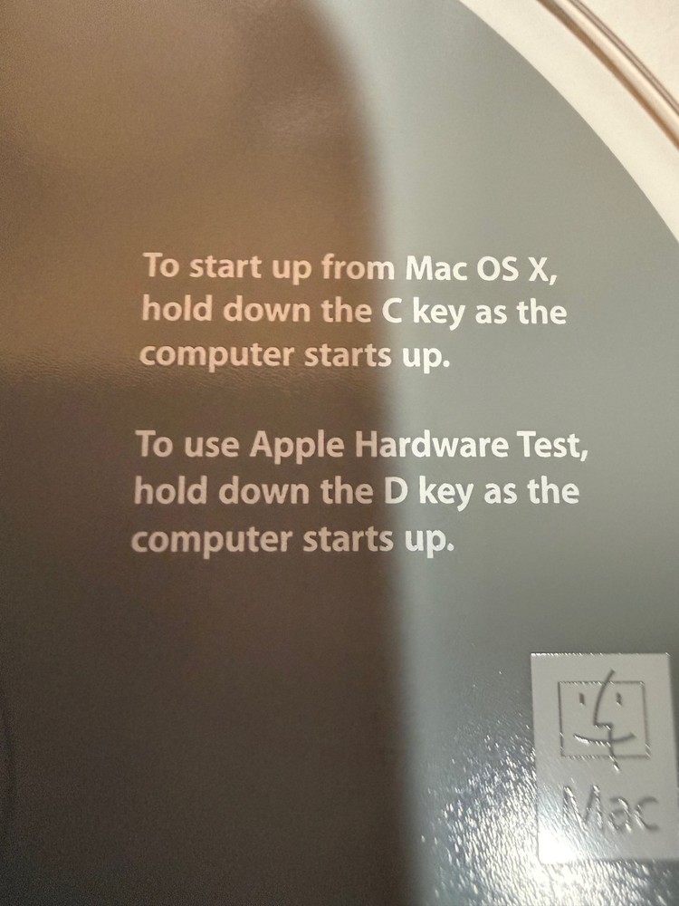 Mac Pro OS X Install Disc 1 & 2 Version 10.4.6 2006