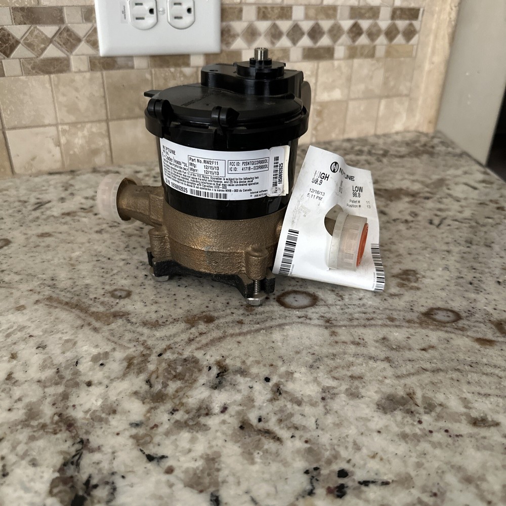 Neptune T-10 5/8" Water Meter E-Coder R900i RW2F11