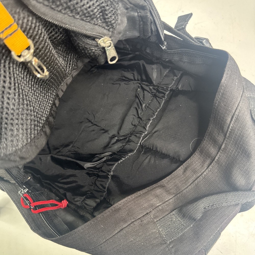 Burton Snowboarding Backpack Black 20"