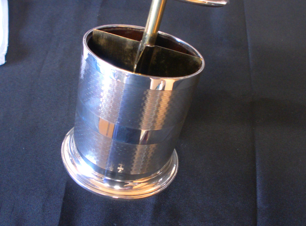 Solid Silver Rare Cigarette Dispenser Hallmarked Date 1931 Art-Deco By Joseph Gl