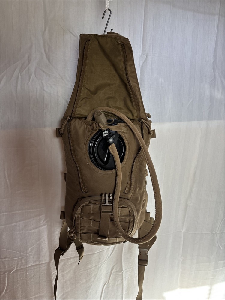 Camelbak USMC Marine Corps Hydration System Complete Pack 8465016007962
