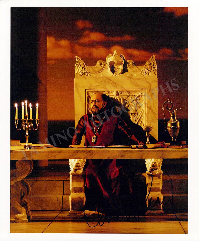 Nucci, Leo - Signed Photograph in Simon Boccanegra