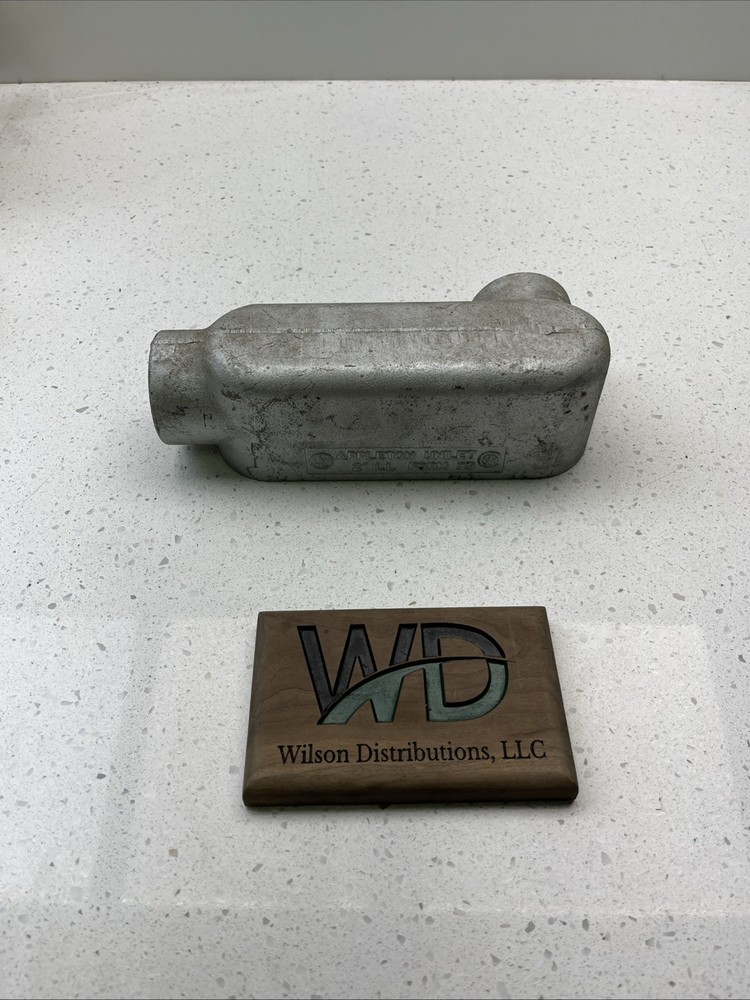 Appleton 2” NPT LL35 Unilet Conduit Fitting NOS