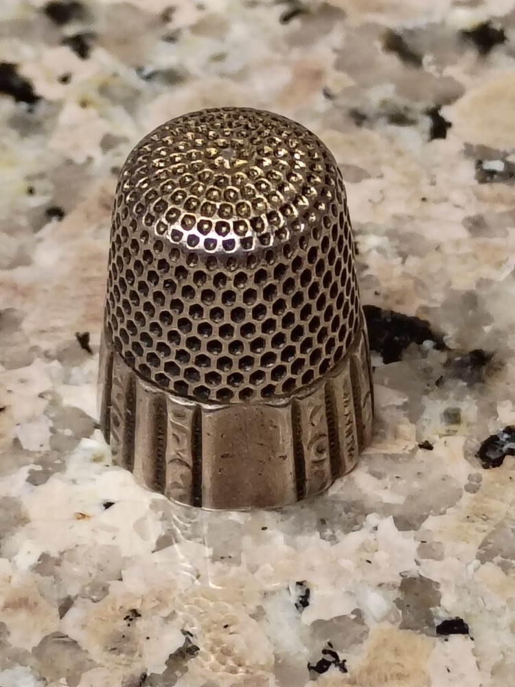 Antique Sterling Silver Simons Brothers Thimble Size 8