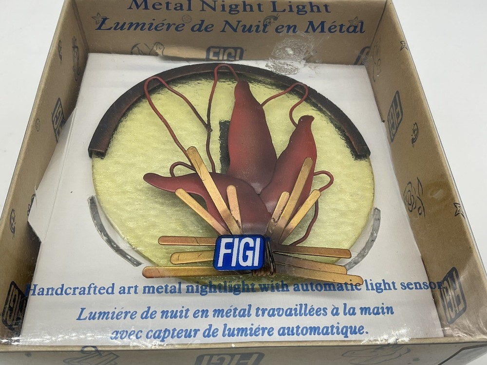 Figi metal night light campfire design auto sensor NIB