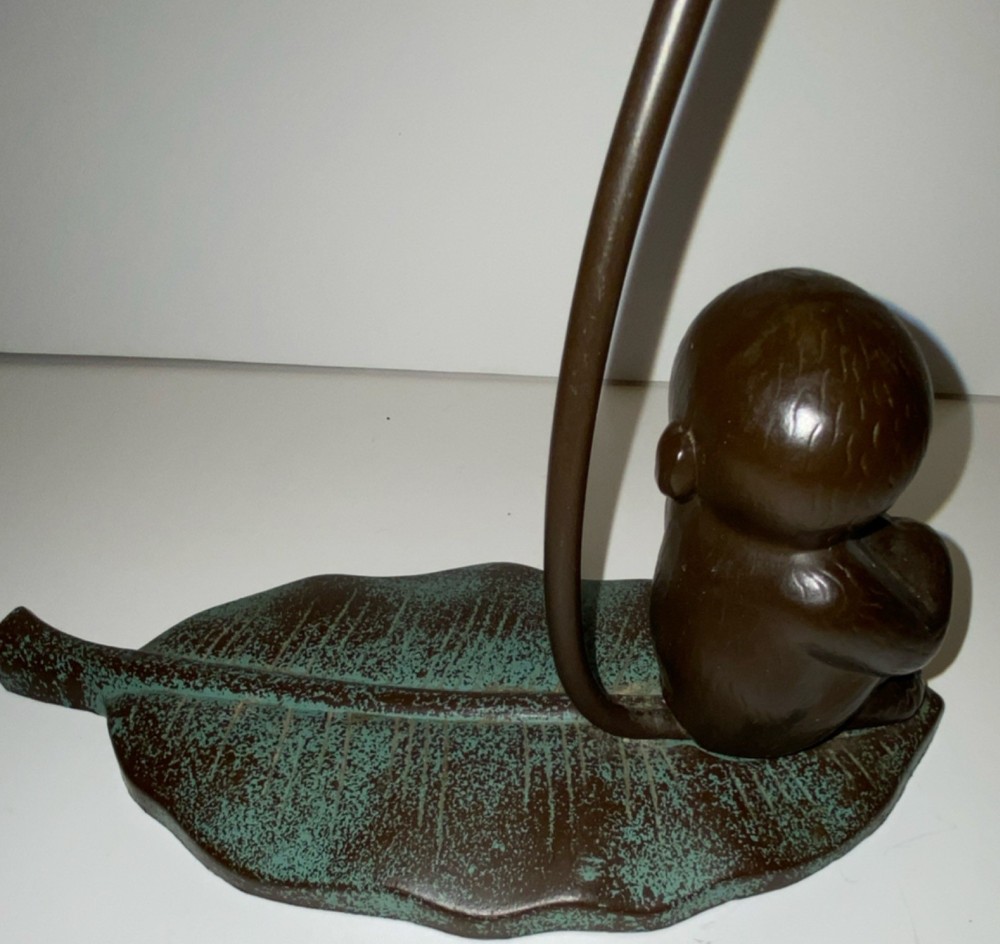 VNTG 13” CAST IRON MONKEY BANANA HOLDER TAIL HANGING HOOK ON LEAF BASE RUSTIC