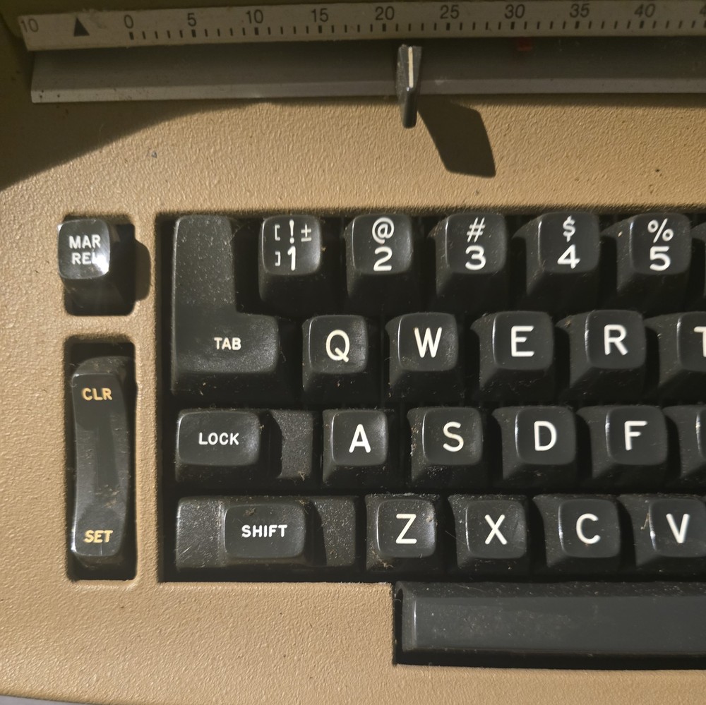 IBM SELECTRIC I MODEL 72 As-is Untested Vintage Electric