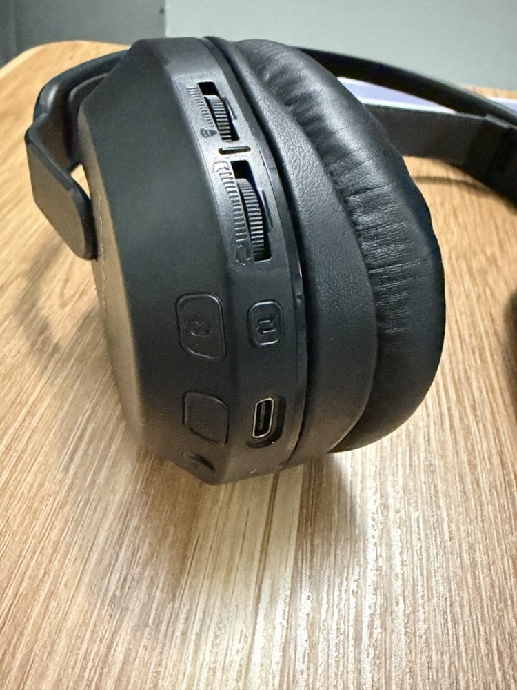 Turtle Beach Stealth 500 Black Headband Headset for Multi-Platform