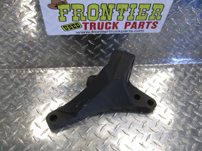 Volvo N/A Engine Mount 20505049 (548-10072)