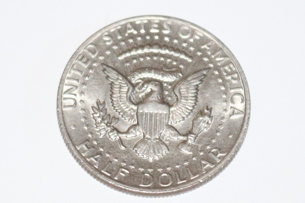 1972 Kennedy Half (E)