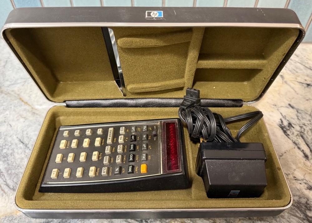 Hewlett Packard HP-45 Calculator with Hard Case, Power Adapter, Working