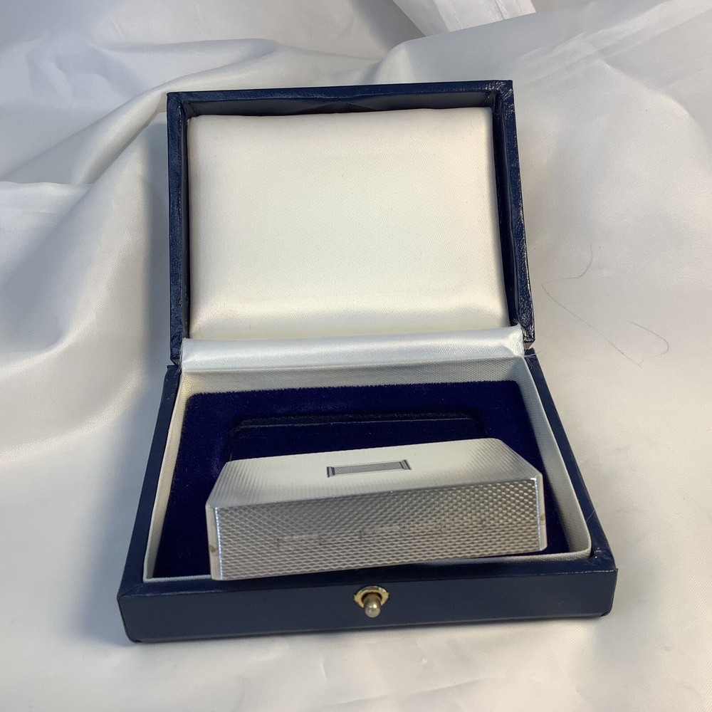 SNUFF/PILL/TRINKET BOX ‘PETER JOHN DOHERTY’ HM SILVER 84g ENGINE TURNED 2001