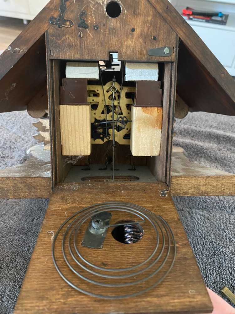 Vintage Brown German Analog Display Mechanical Black Forest Cuckoo Clock