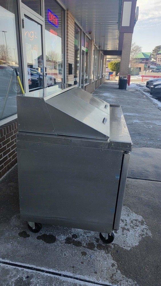 60” Prep Table Topping Fridge