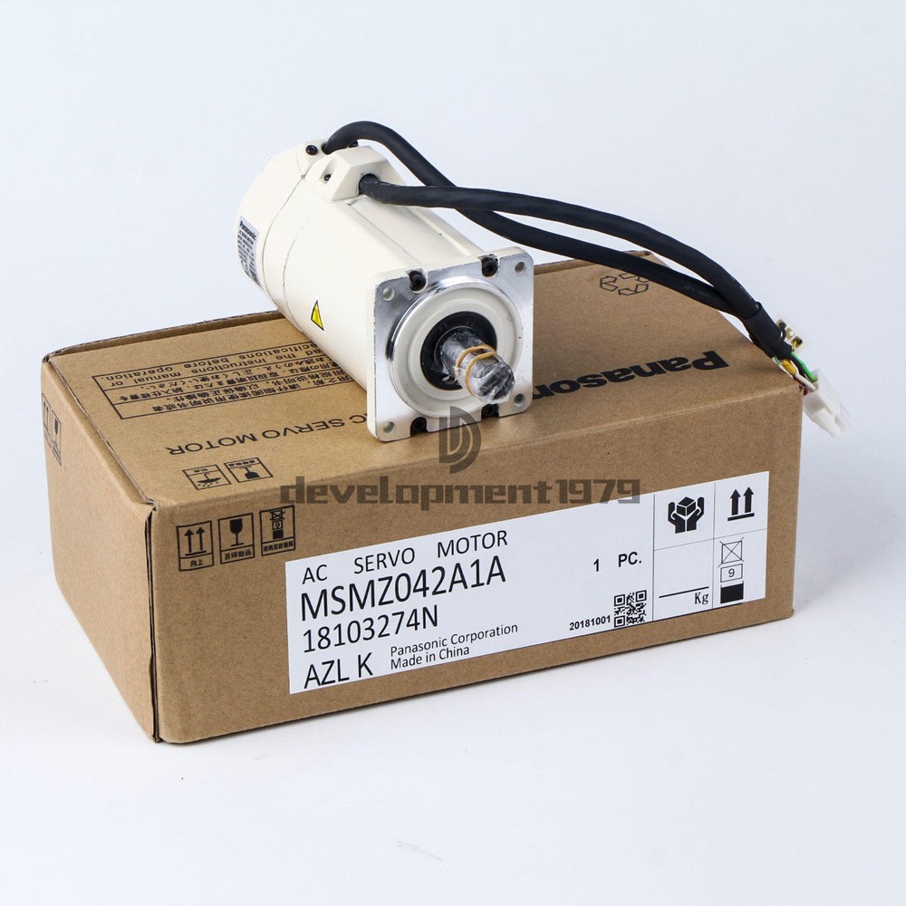 1PCS NEW Panasonic Servo Motor MSMZ042A1A