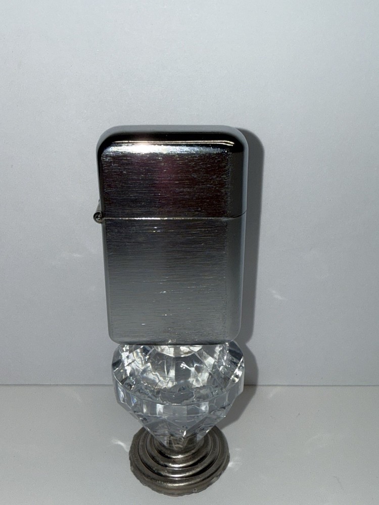vintage silver tone ronson typhoon Lighter Korea