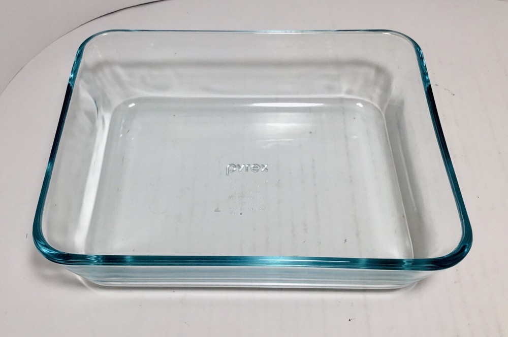 Pyrex #7211 - 6 Cups, 1.5L- 8x6x2 - Clear Baking Dish Rectangle Ovenware