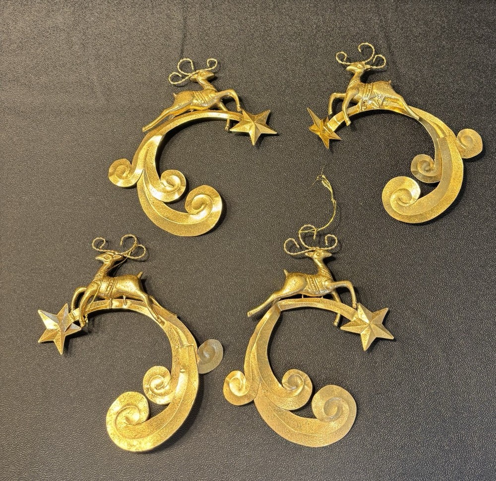 4 Gold Reindeer Decoration