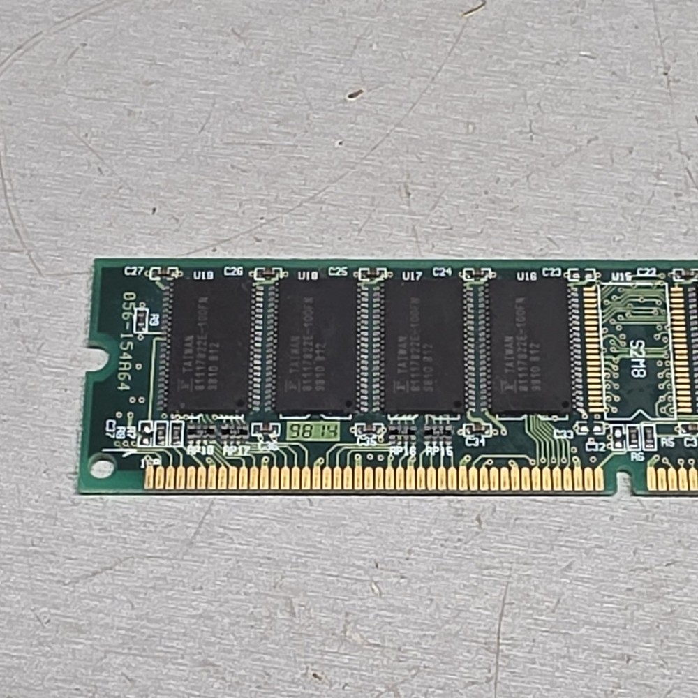 IBM 32MB 168-Pin SDRAM DIMM Desktop RAM Memory