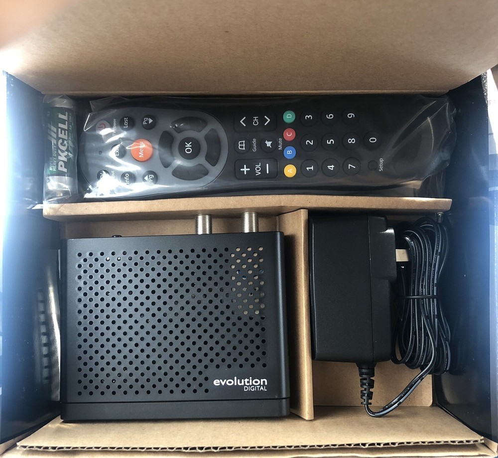 Evolution Digital HD Set Top Box DMS2004UHD With AC Adapter Remote HDMI Cable