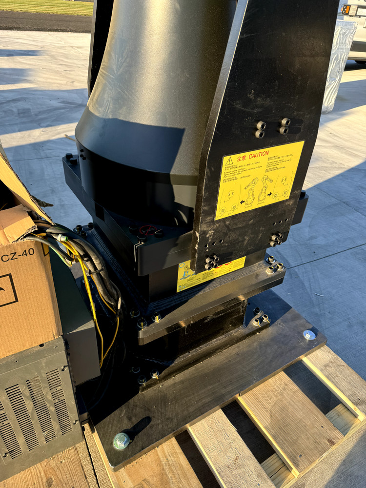 FANUC CR-35IA COBOT W/ R-30iB Plus Controller 2018