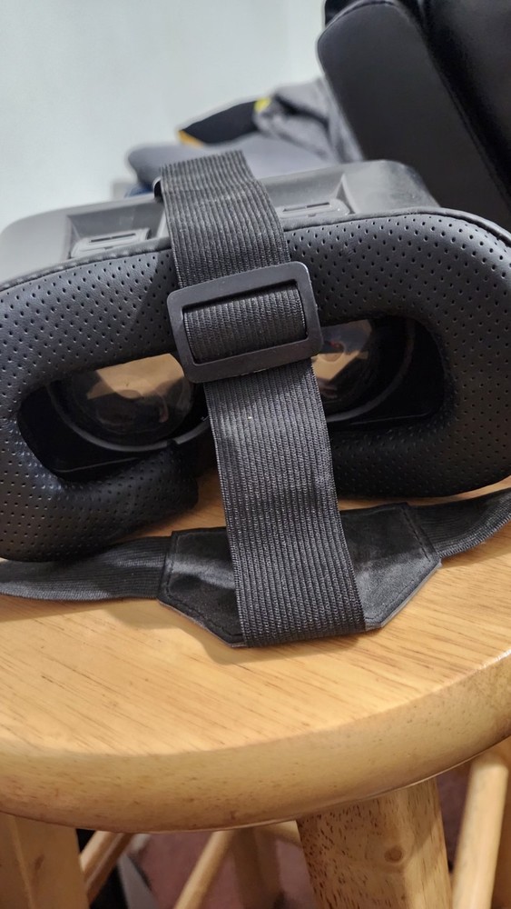 VRSE Batman Virtual Reality Headset for Android iOS