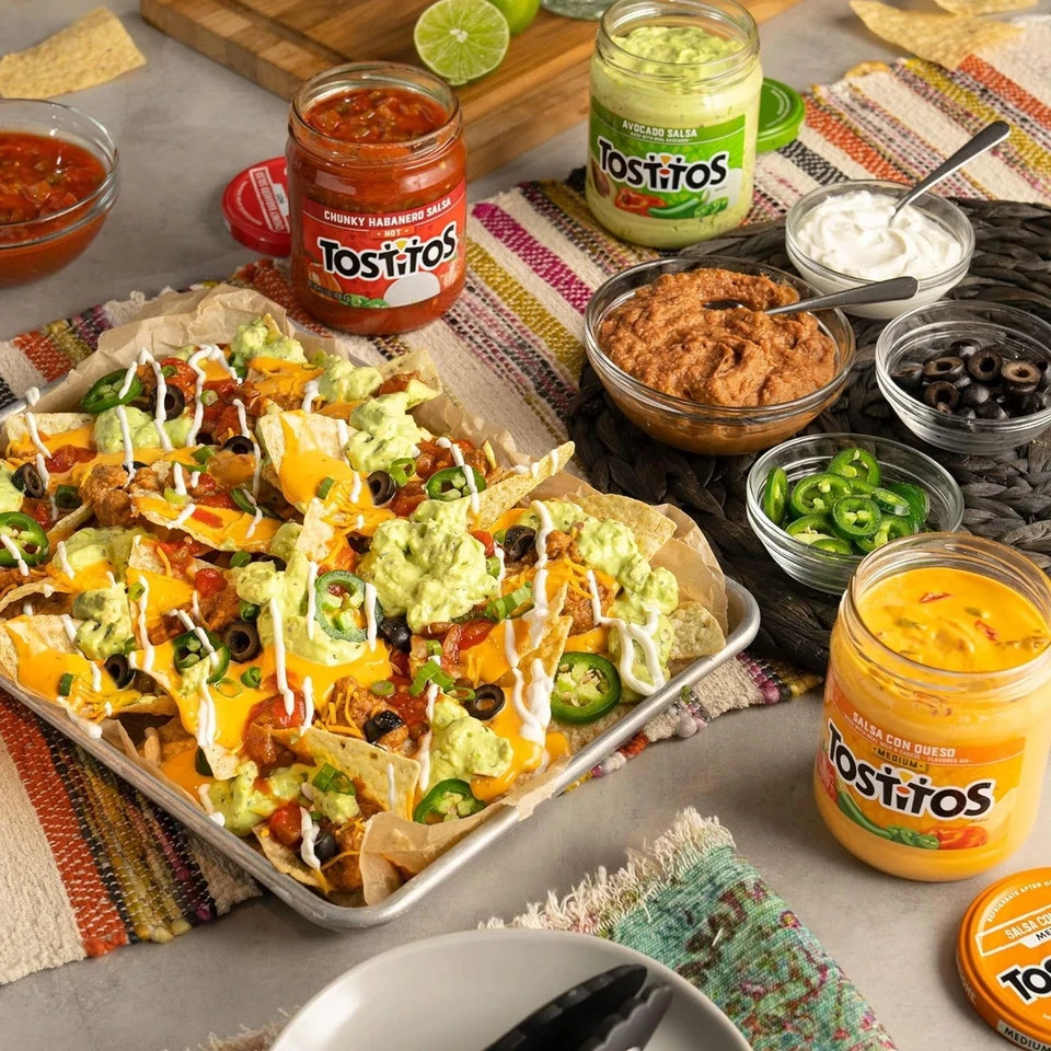 Tostitos Creamy Spinach Dip, 15 oz Jar.