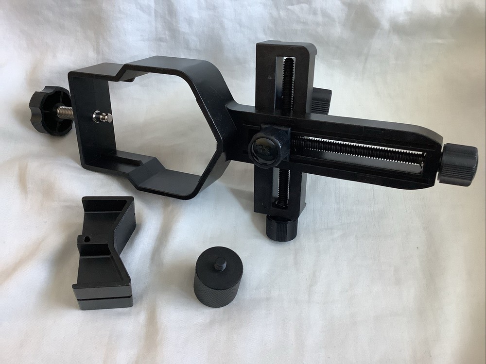 Universal DigiScoping Adapter 43-65mm w/instructions - Excellent condition!