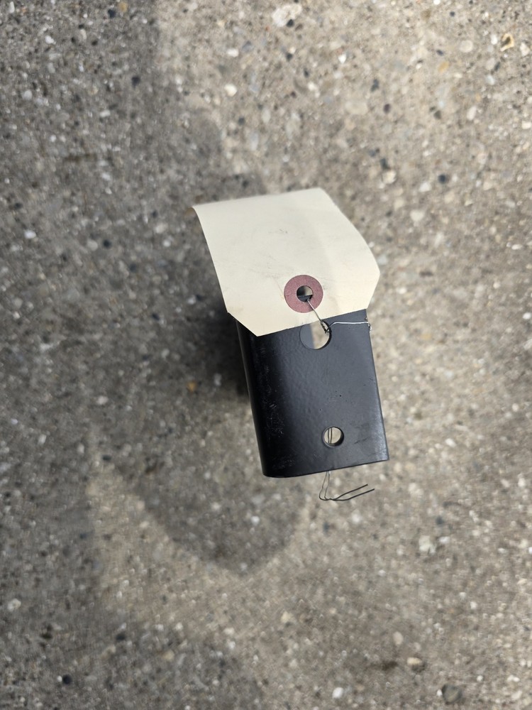 Kenworth and Peterbilt Sleeper Shock Bracket K2756670