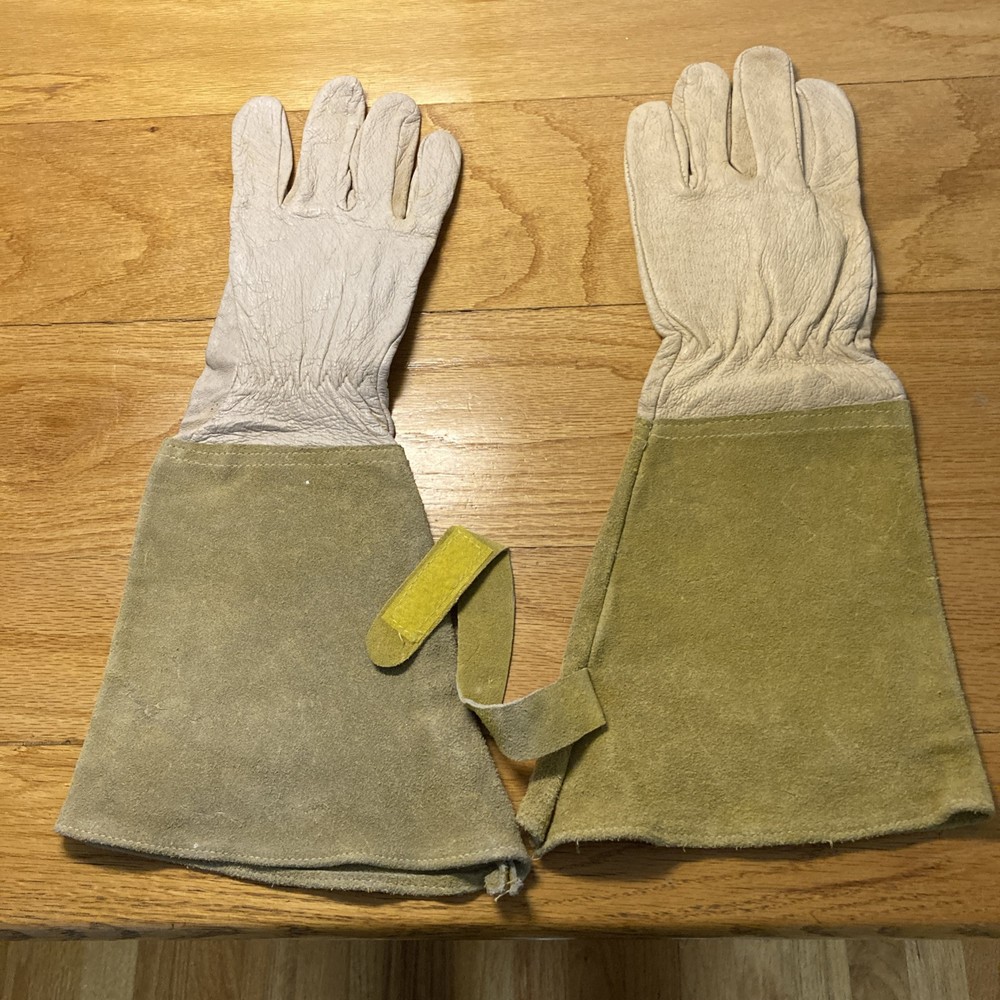 All leather gardening gloves Men’s Size Small