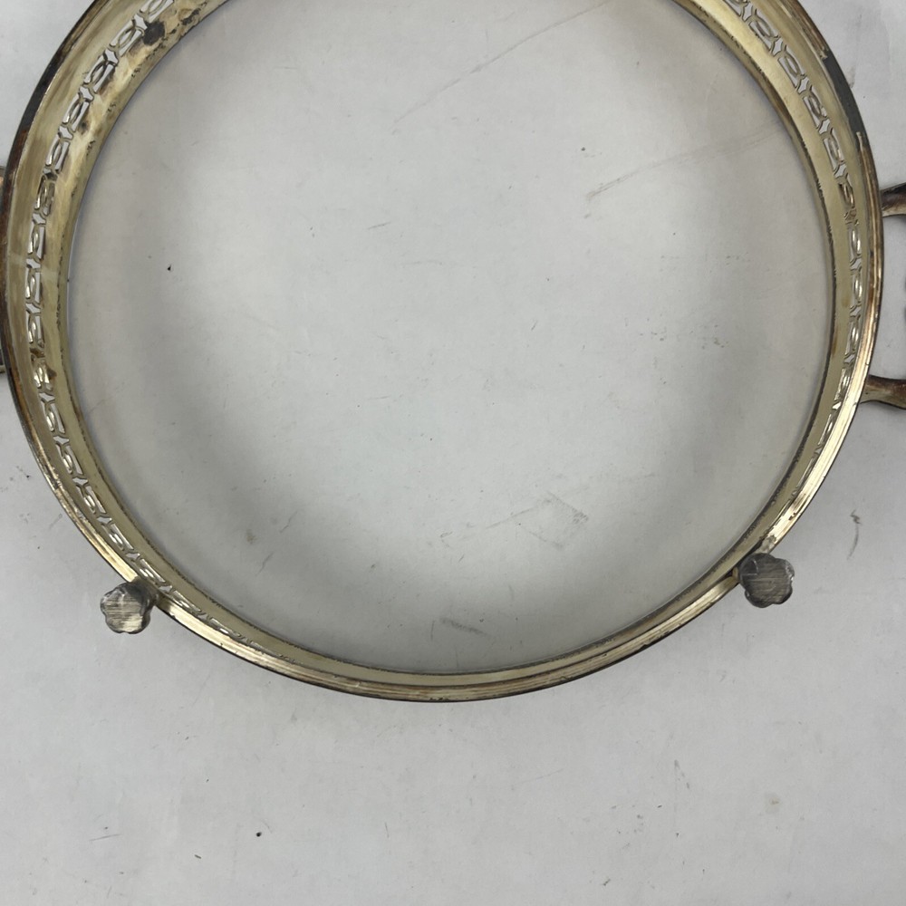 3639 Silver Plated vegetable dish holder 8 3/4”