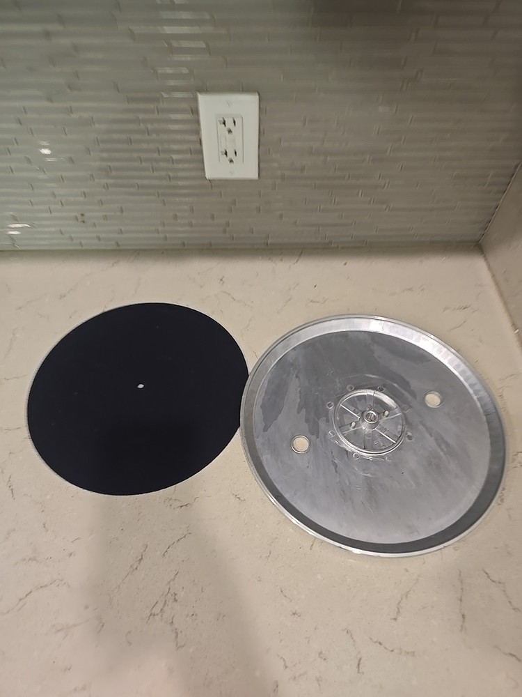 Numark TT200 Turn Table Plate And Mat.