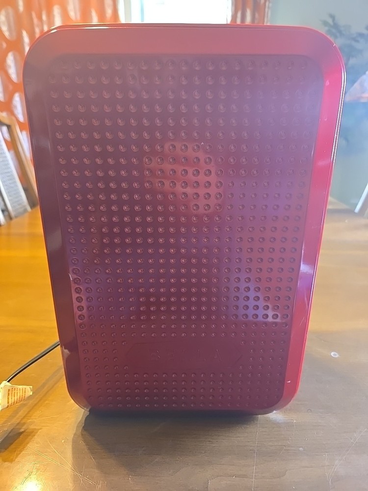 Rare BELLA Linea Collection 12-Cup Programmable Coffee Maker (Red)