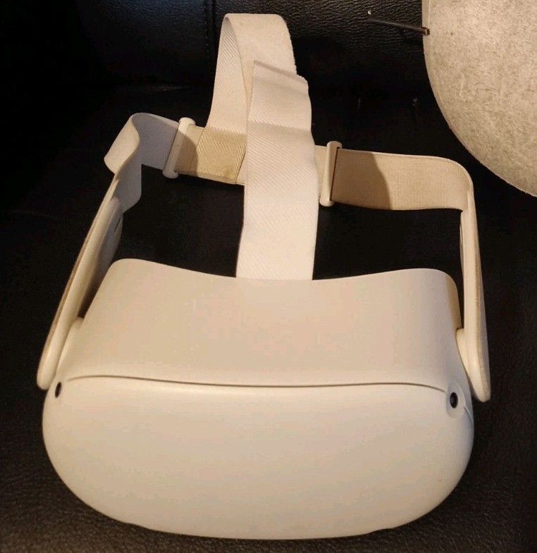 Oculus Quest 2 VR Headset And Case Only *No Controllers*