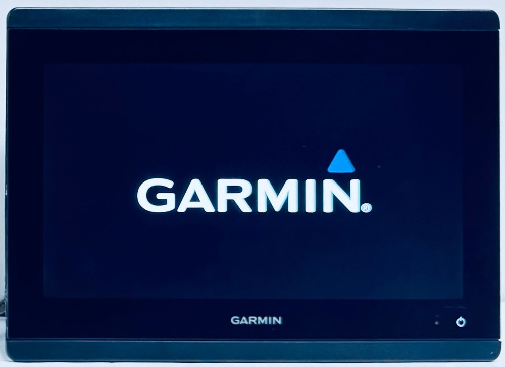 Garmin GPSMAP 8612 12" Chartplotter GPS Display