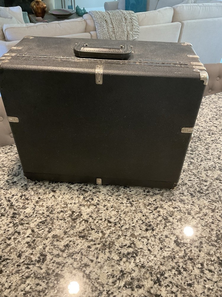 Gun Ho Range Box 4 Gun