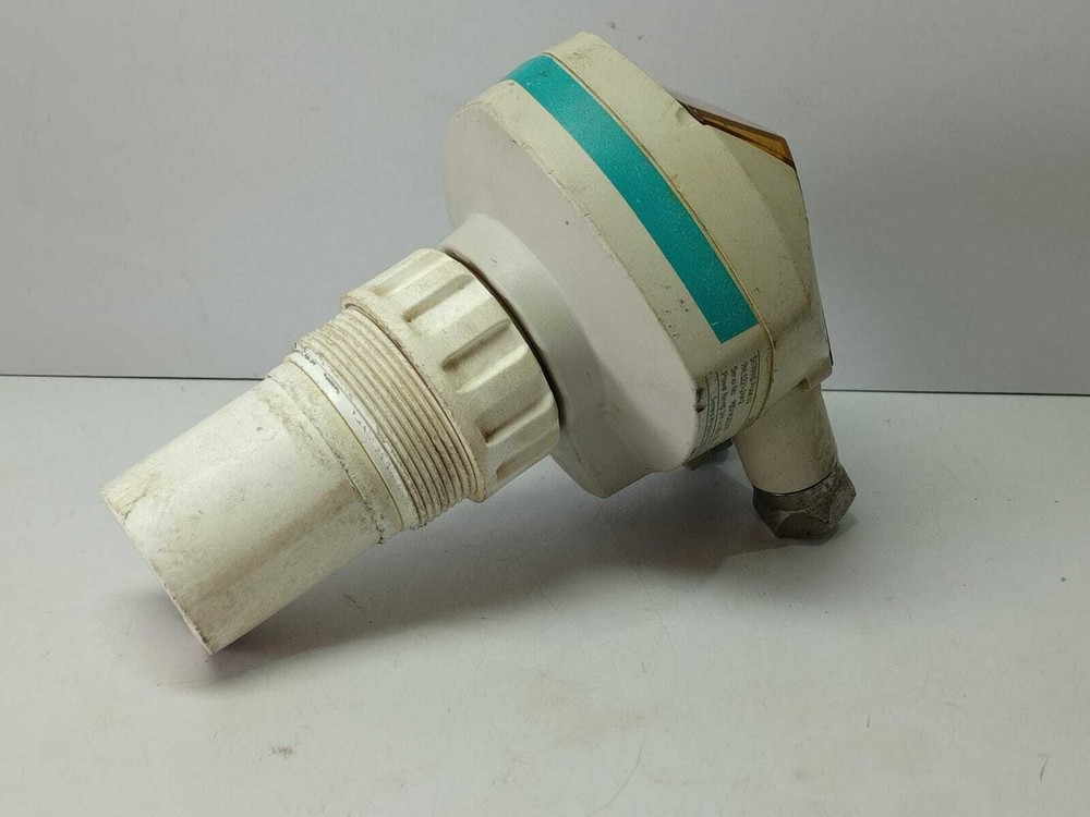 Siemens 7ML5221-2AA12 Sitrans Probe LU Ultrasonic Level Transmitter