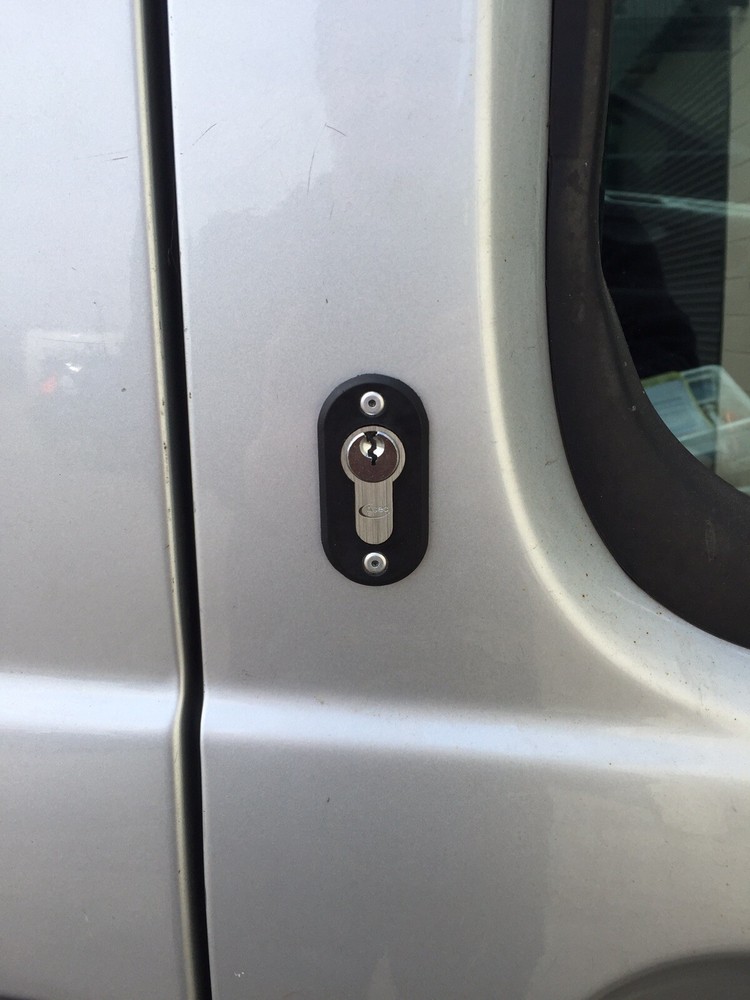Renault Master Dummy Van Door Lock Security Lock Deadlock X2 Theft Deterrent