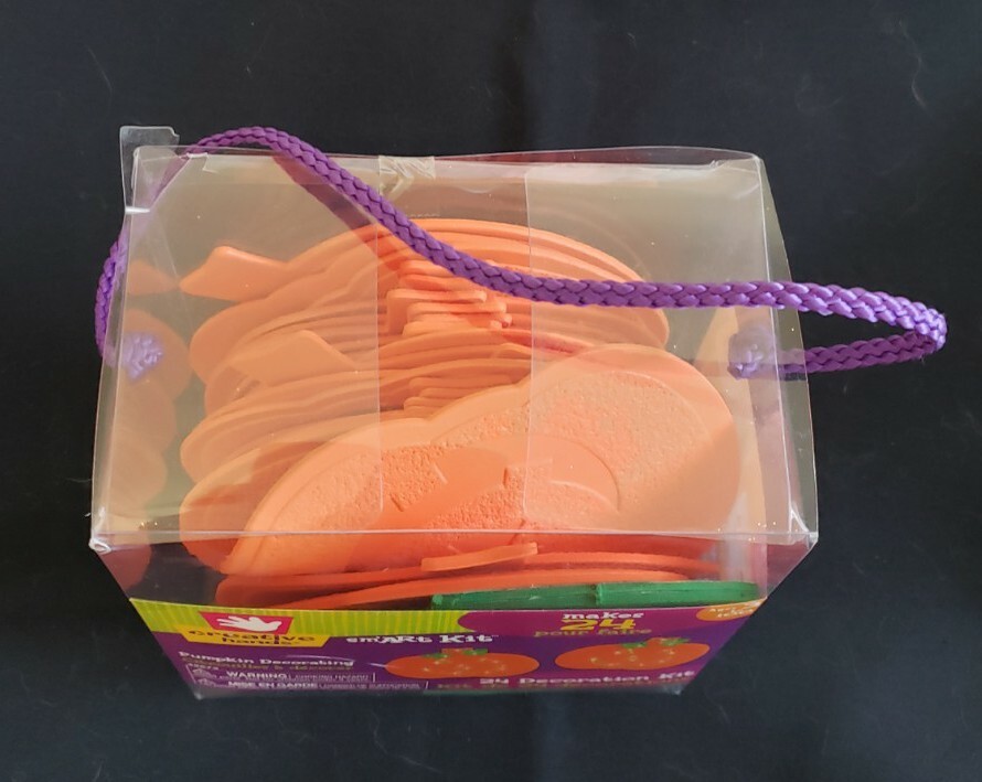 Fibre Craft Creative Hands smArt Pumpkin Decorating Kit, Makes 24, 2007