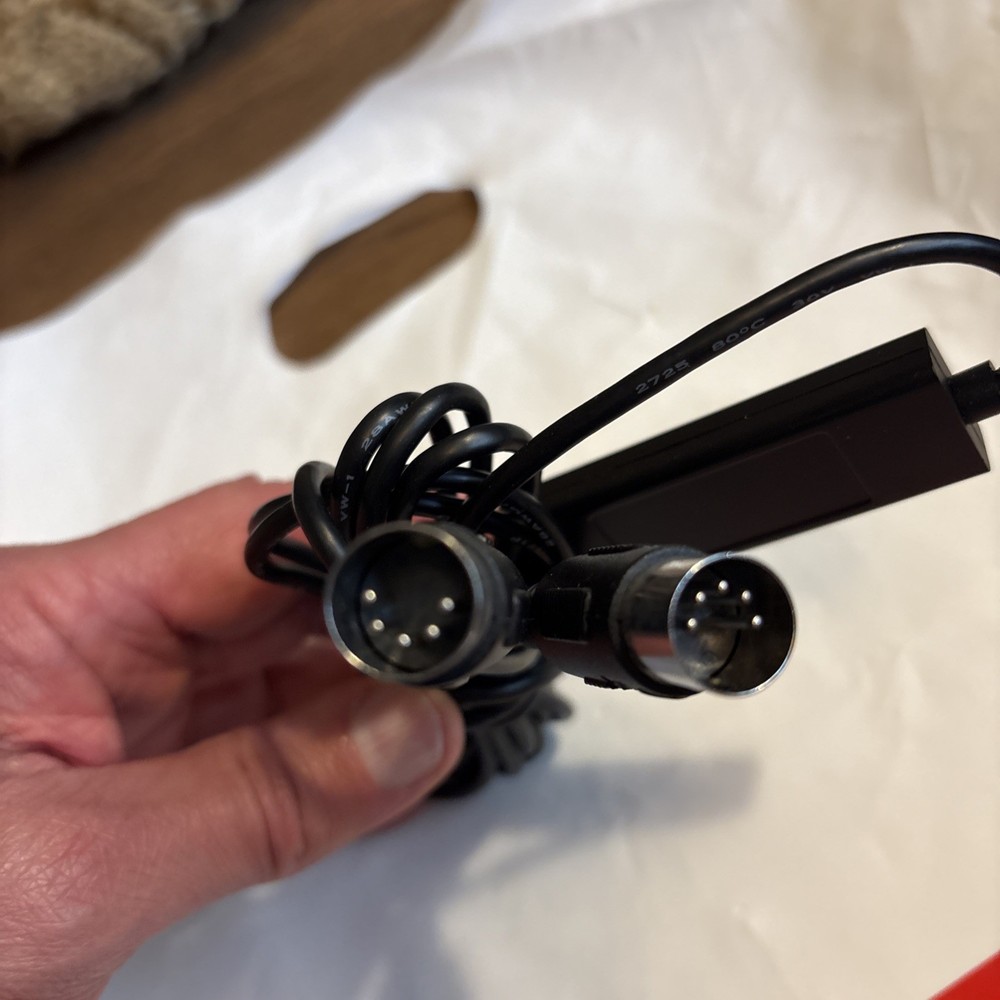 Fasgear USB C MIDI Cable with Type C Connection