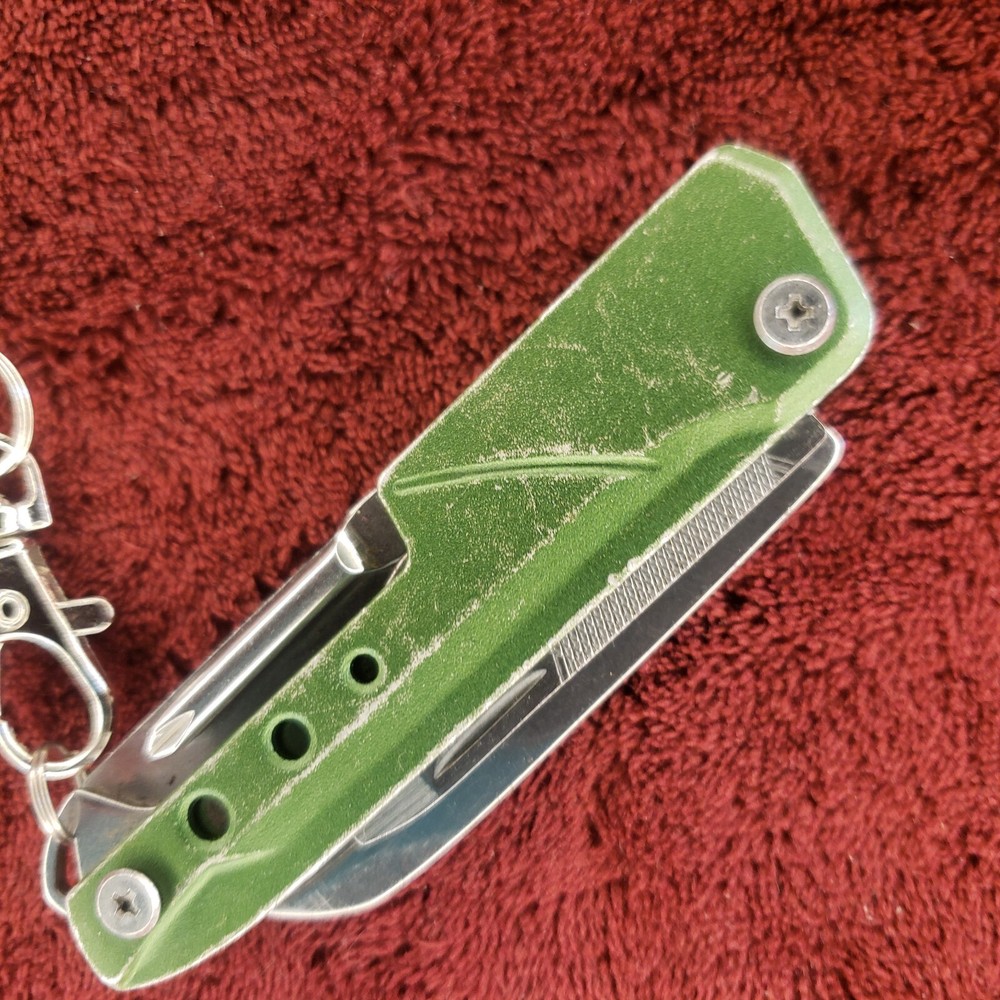 Cabelas Multi Tool Green