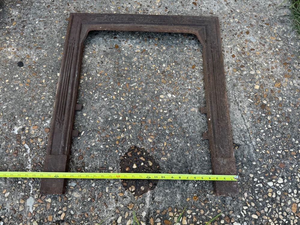 Antique Victorian Cast Iron Fireplace Insert/frame/surround