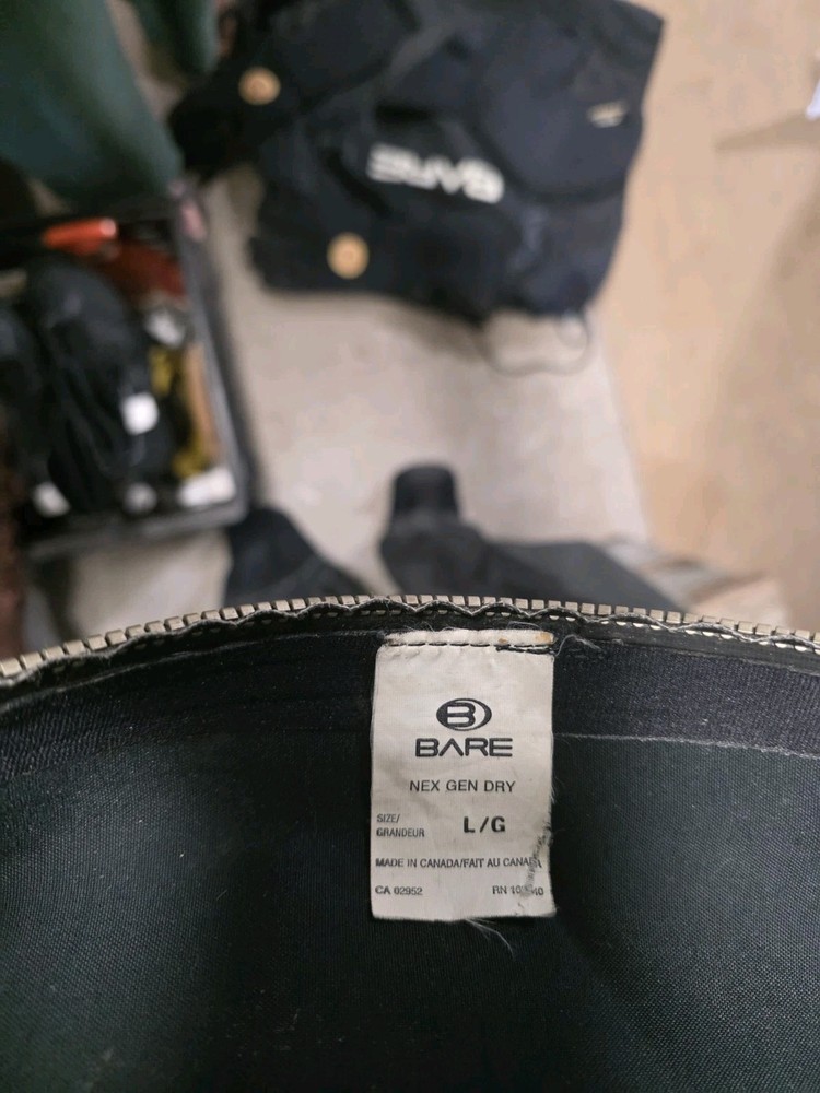 Bare Next Generation scuba divers Dry Suit,