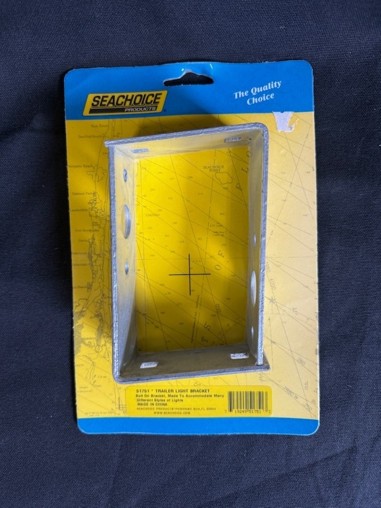 SEA CHOICE 51751 TRAILER LIGHT BRACKET