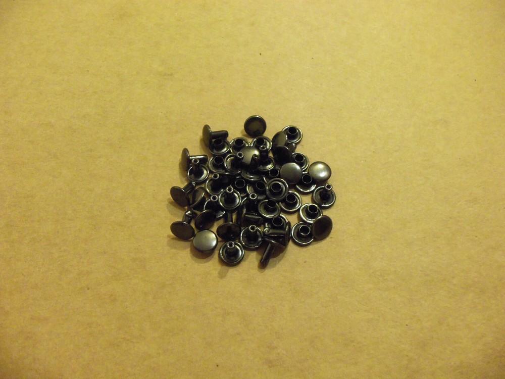 1/4" Black Steel Double Cap Rapid Rivets (250 pack)