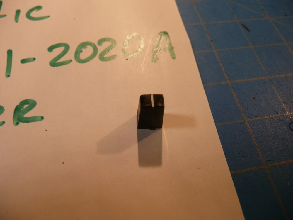 Realistic 31-2020A Equalizer Slider Control Knob