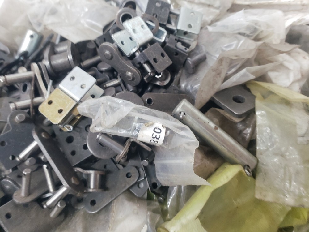 LOT Assorted Specialty - Roller Chain Link Offset Master 2050 2040 50 304 40-2