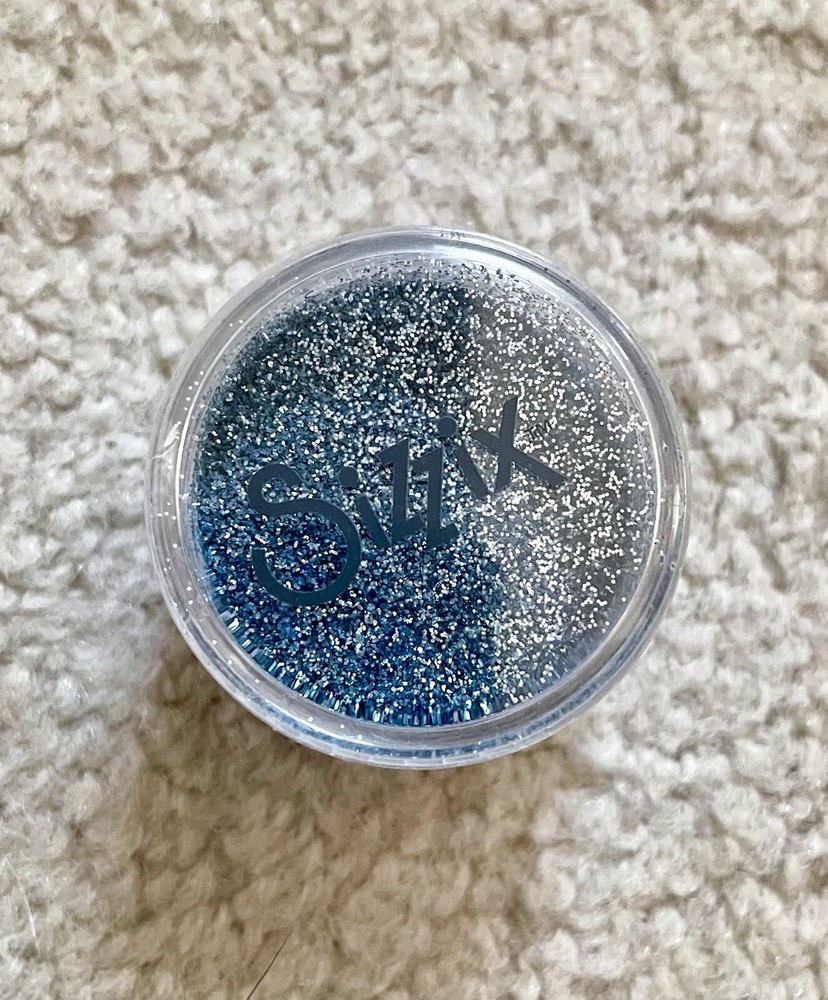 Sizzix Making Essential - Biodegradable Fine Glitter In Arctic Sky NEW
