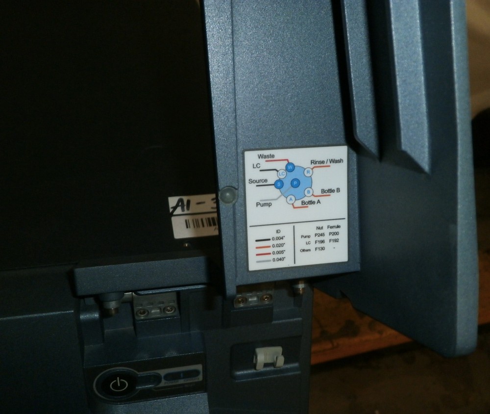 WATERS XEVO TQD quadrupole mass detector
