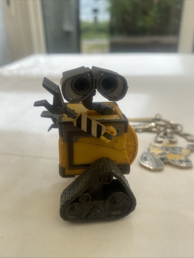 Wall E Wall-E Disney Pixar Character & Key Ring Evie Thinkway Keyring Disney